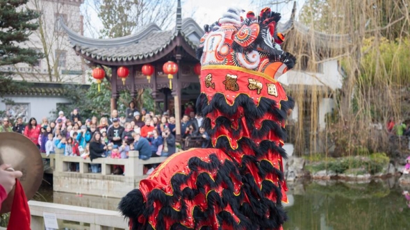 Lion Dance | Lan Su Chinese Garden
